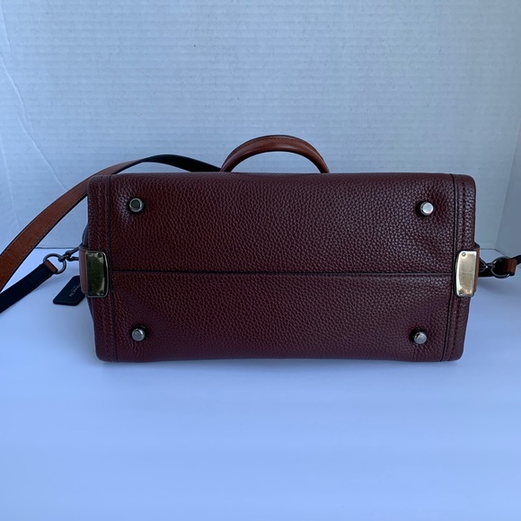 SOLD Coach Swagger 37 Colorblock Ginger - Picture 5 of 8